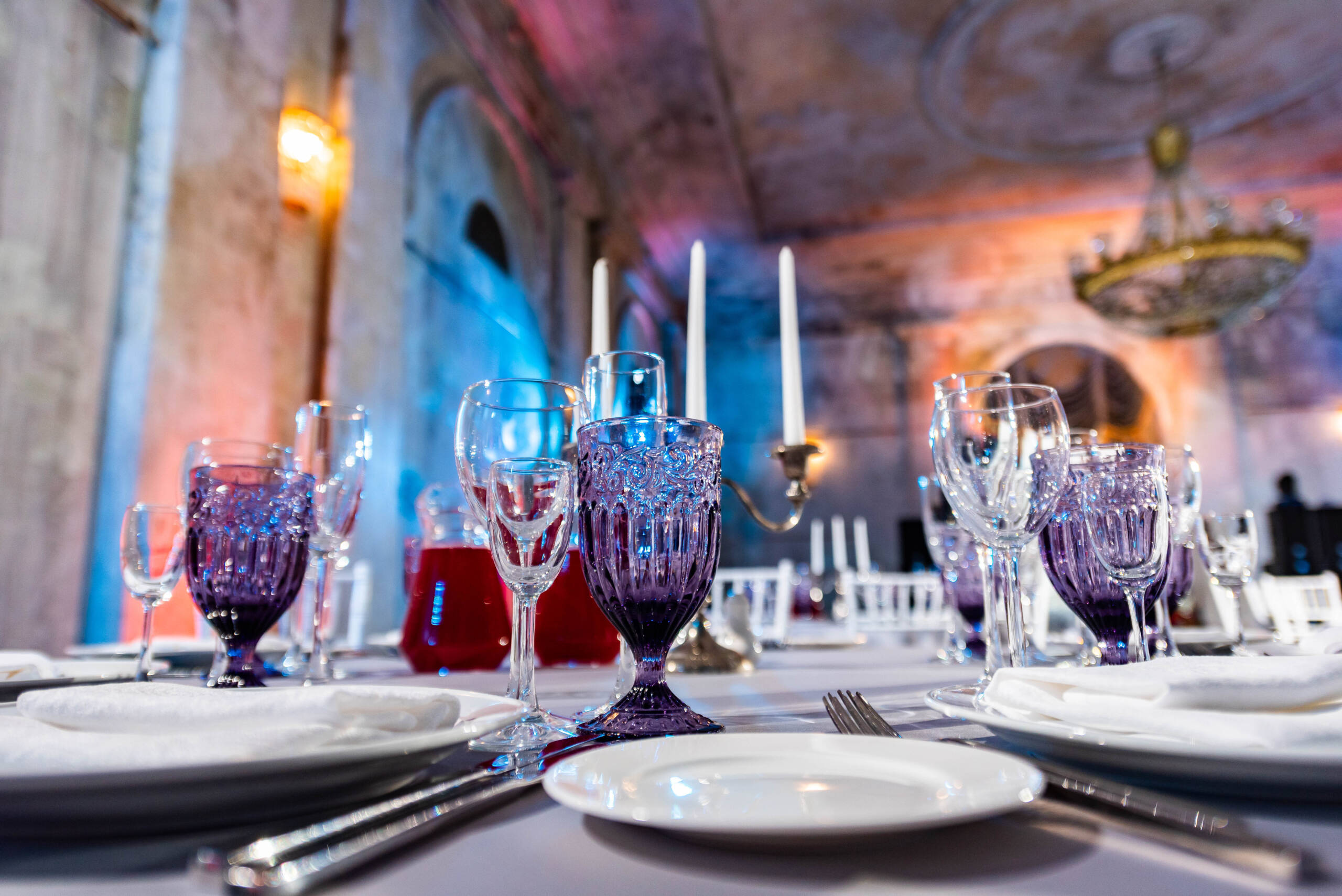 classy-elegant-table-wedding-hall-eve-or-dinning-2025-10-13-04-09-28-utc